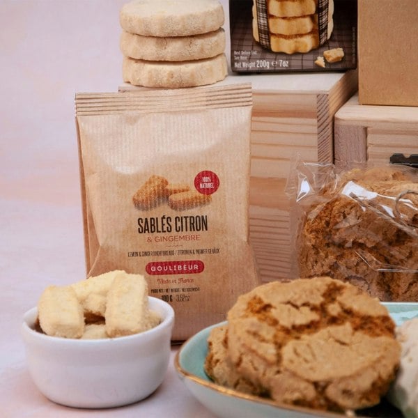 Hay Hampers Biscuit Bests