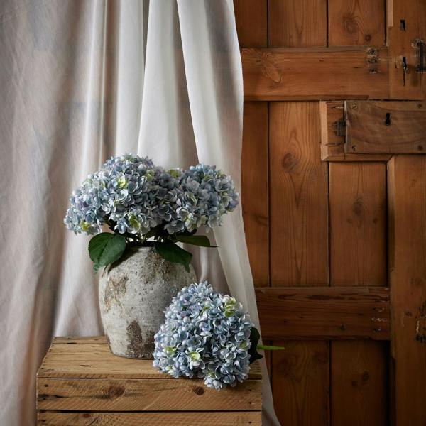 Wyld Haus Set of 3 Artificial Flower Blue Hydrangea Stems (5 Heads per Stem)