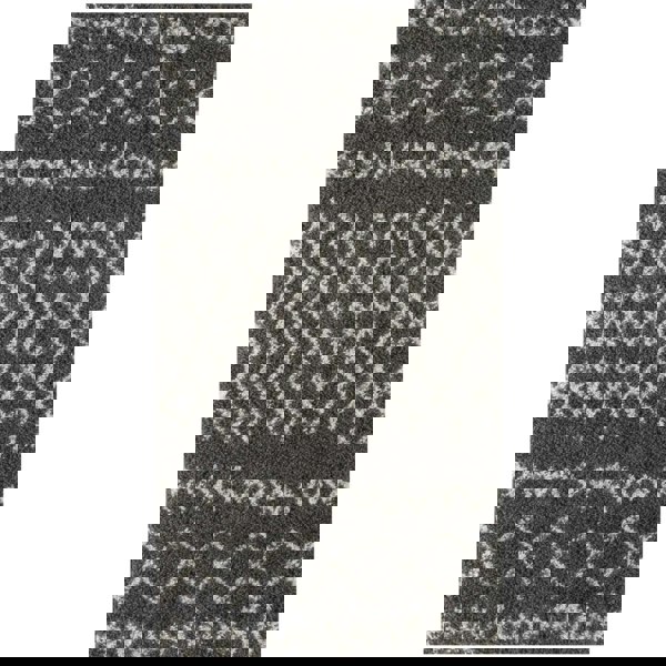 Moroccan dark grey shaggy rug non-shedding, pet-friendly, and easy to clean