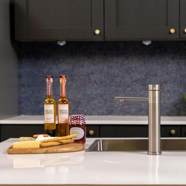Flode Anka | Single Lever Kitchen Tap | Mono Design | Brushed Steel