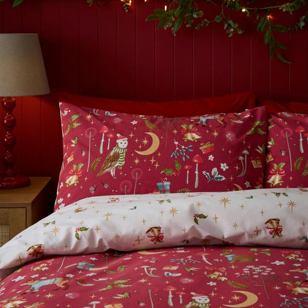 Catherine Lansfield Christmas Enchanted Twilight Reversible Duvet Cover Set Red