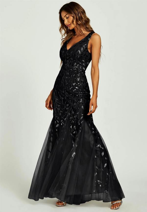 FS Collection Sequin Leaf Detailed V Neck Bridesmaid Maxi Dress In Black