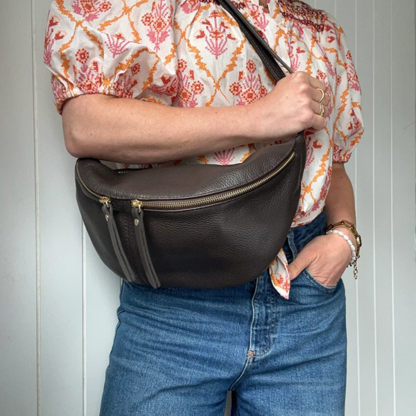 Scott-Samuel Large Leather BumBag / Sling Bag (Exposed Zips)