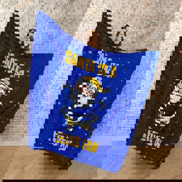 BritishmadeGifts Santa is a Leeds Football Fan - Luxury Fleece Blanket 150cm X 150cm