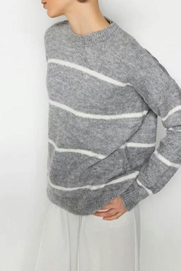 WOVCOR Striped Soft Textured Knit Sweater