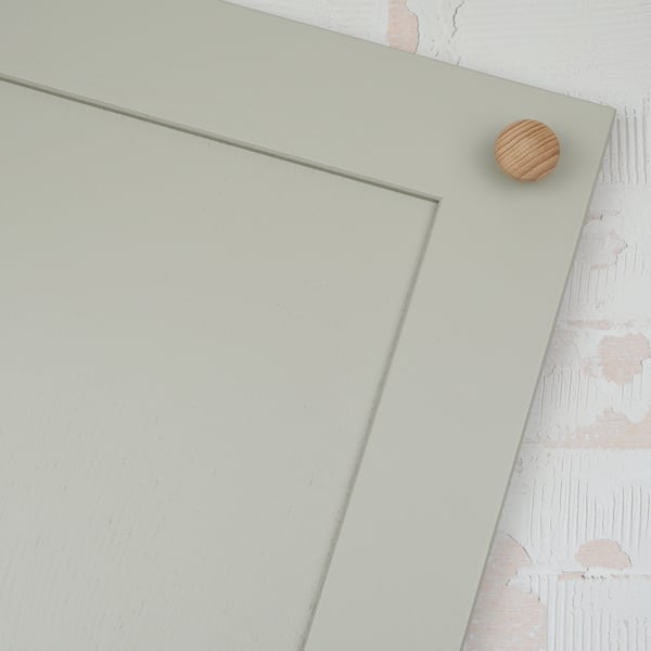 Handle & Home 30mm Beech Wood Button Knob