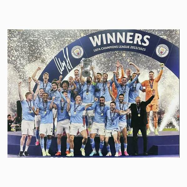 Unbranded Ilkay Gundogan signed Champions League winners photo(2) — Premium framing