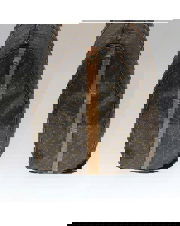 221871330.jpg