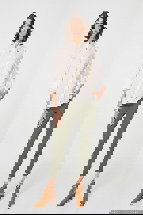 White | Floral Embroidered Texture V-Neck Blouse
