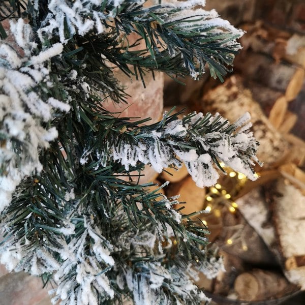 Samuel Alexander 9ft (2.7m) Christmas Snow Flocked Woodcote Fir Garland