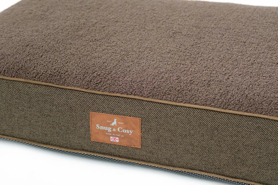 Snug and Cosy Pets Heritage Tweed Orthopaedic Pet Lounger - Comfort & Support