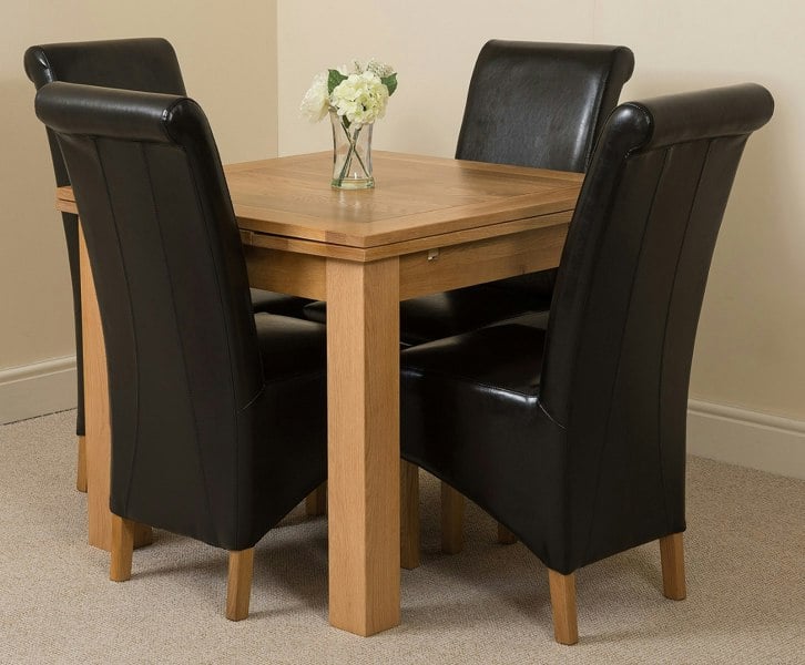 That's Furniture Richmond Small Extending Oak Dining Set with Montana Leather Chairs