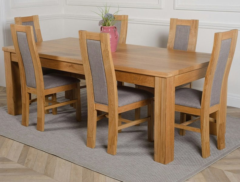That's Furniture Dakota Extra Large Oak Dining Table with Stanford Oak Chairs