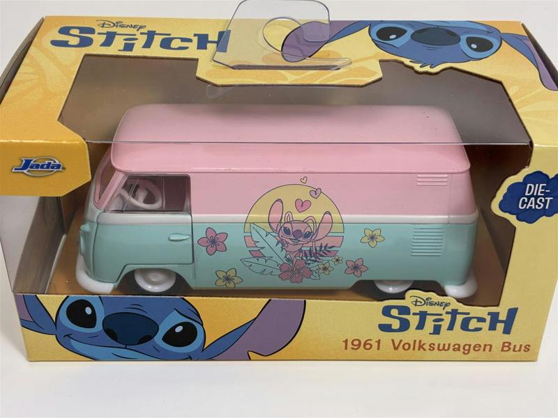 MCSlots Stitch 1961 Volkswagen VW Bus 1:32 Scale Jada 36358