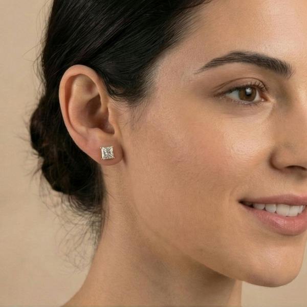 Spero London 9ct Solid Gold Square Stud Earrings