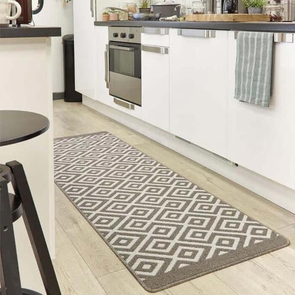 The Rugs Durable Washable Mat: Diamond Design | Eco-Friendly