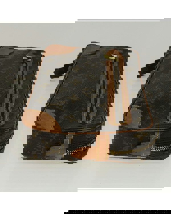 154358332.jpg