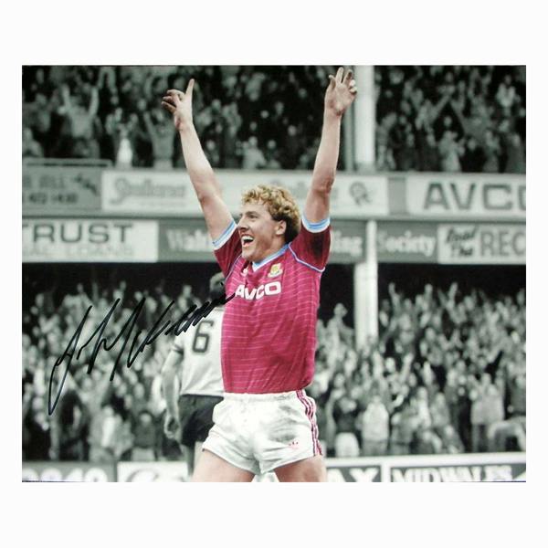 Frank McAvennie signed 16x12 photo. — Premium framing