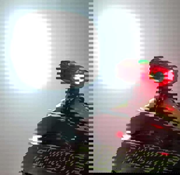 Awe 180 Lumens 2 x LED's USB Rechargeable Bike Helmet Light 360º Visibility