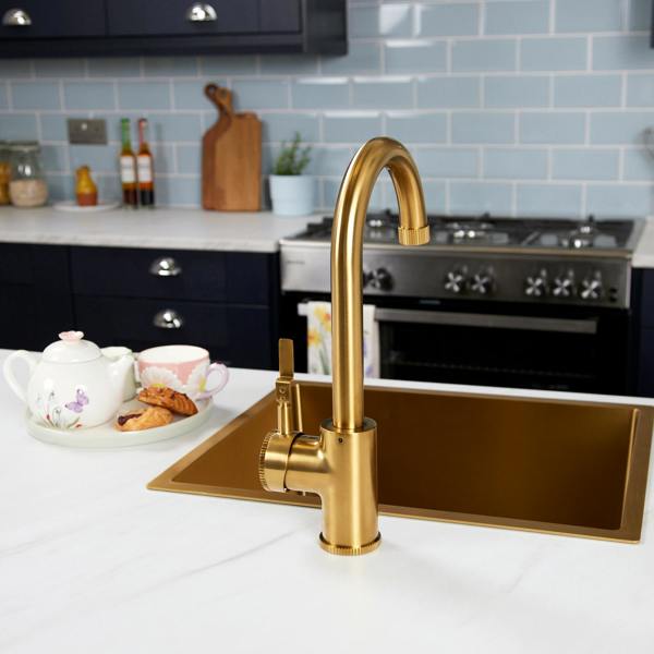Flode kraft Solo | Industrial Style Single Lever 3 in 1 Instant Boiling Tap | Brushed Gold Finish