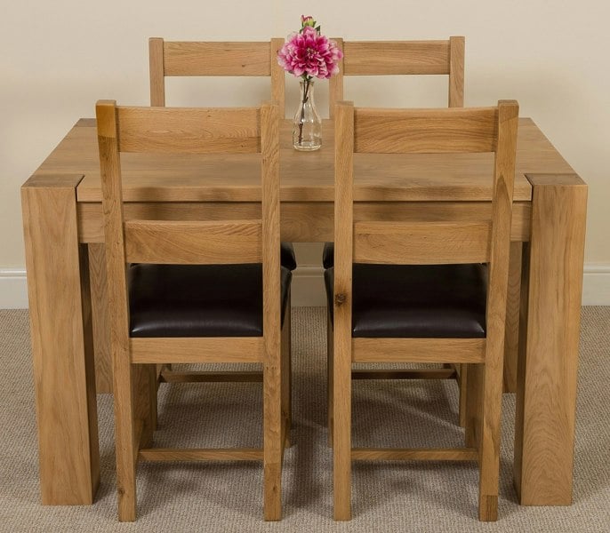 That's Furniture Kuba Small Oak Dining Table with Lincoln Oak Chairs