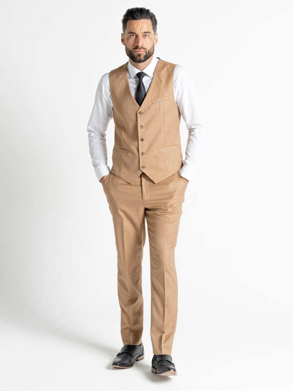 V2 Classic Henry - Sand Three Piece Suit