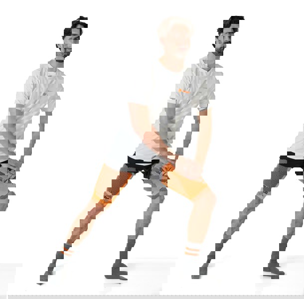 Bearhug Pair of Thigh Compression Support Sleeves For Hamstring & Leg Pain Recovery