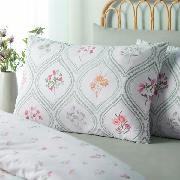 Cameo Floral Soft Green Duvet Cover Set