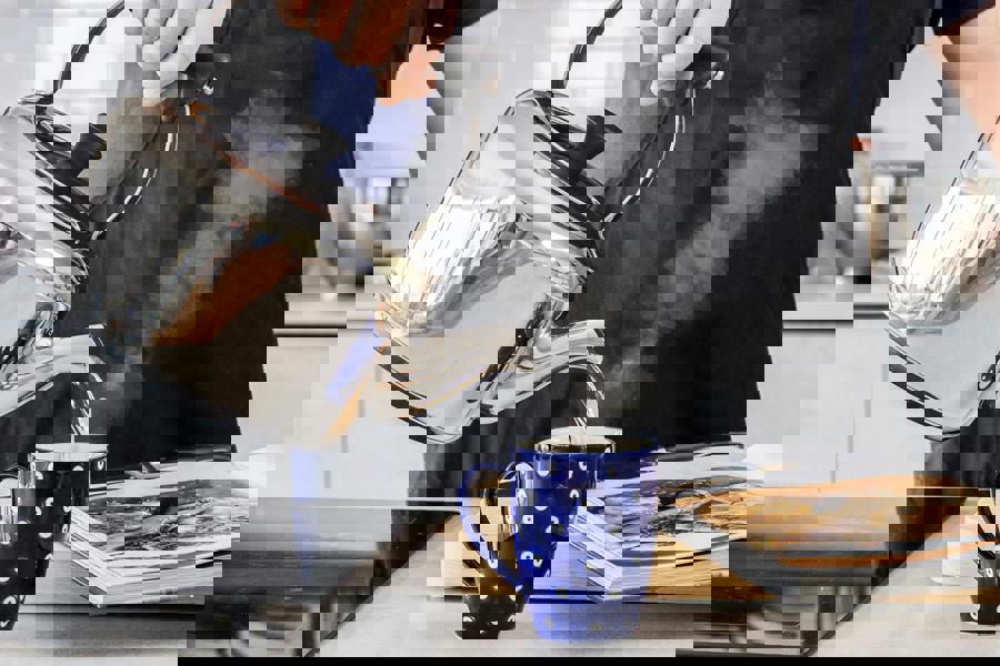 MasterClass Deluxe Farmhouse Style Heavy Duty 2 Litre Kettle