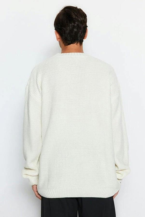 WOVCOR Crew Neck Embroidered Knit Men's Sweater