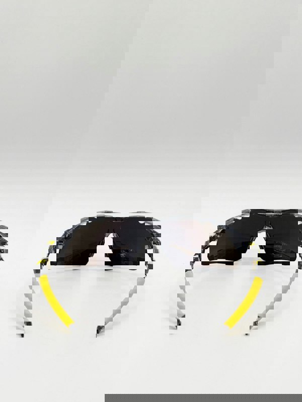 SVNX Outdoor Sports Racer Sunglasses in Multi Yellow with Hard Card