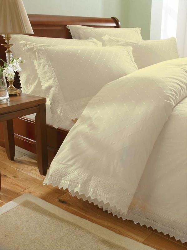 Balmoral Cream Single Duvet Cover