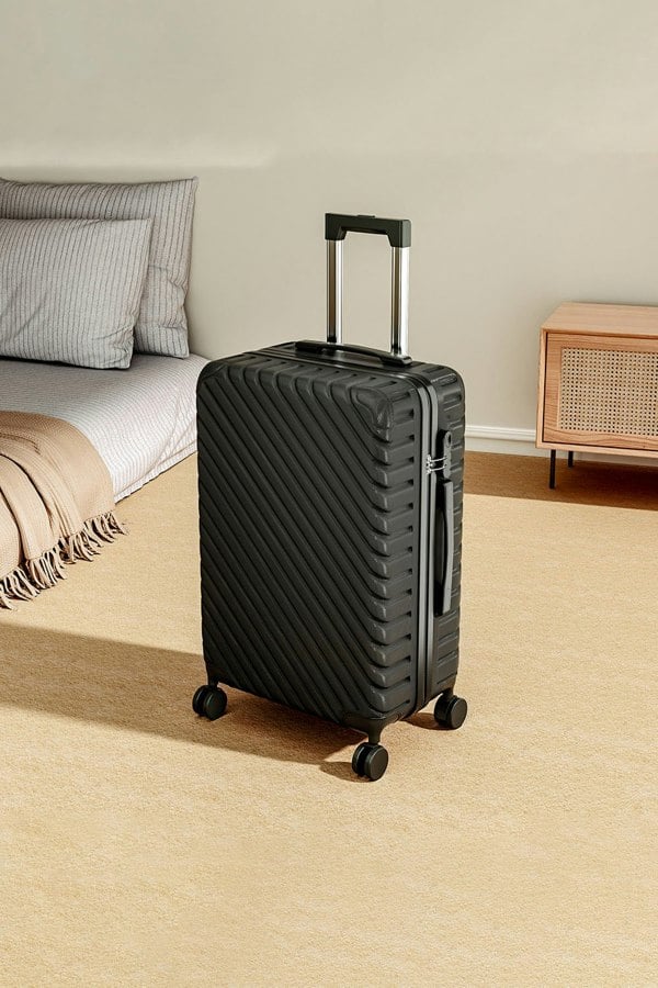 Living and Home Lightweight Hardside Travel Suitcase, 20" Black