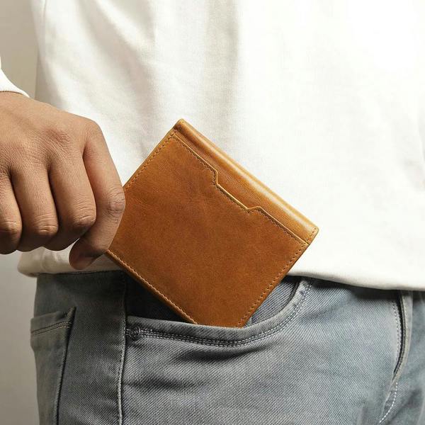 Leather Wallet with Coin Pocket – Alexander Alperto Tan 01