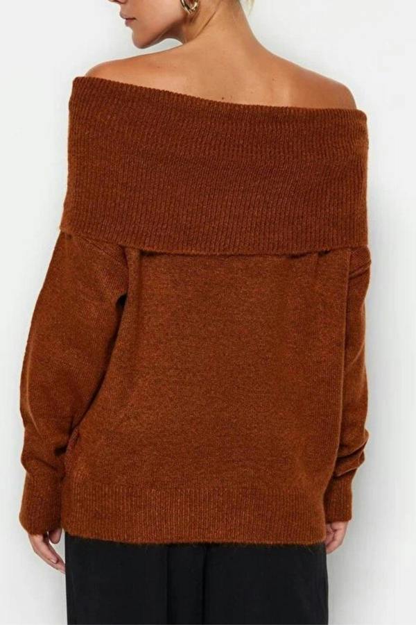 WOVCOR Soft Textured Carmen Collar Knit Sweater