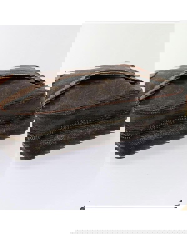 193990198.jpg