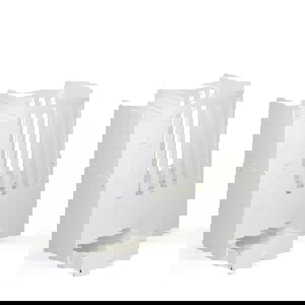 Side view of the cot.