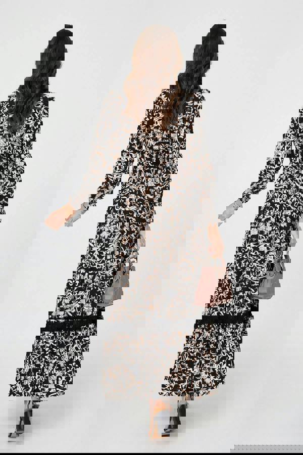 Black | Floral Lace Trim Long Sleeve Maxi Dress