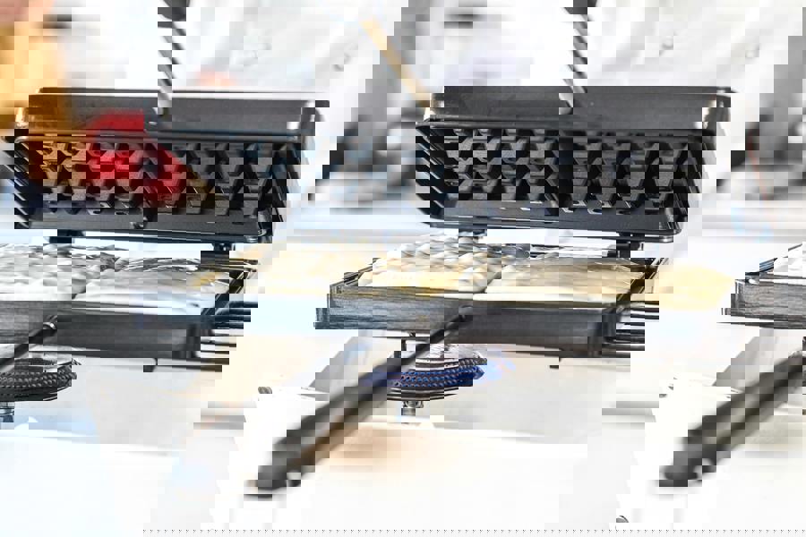 KitchenCraft Non Stick Waffle Maker