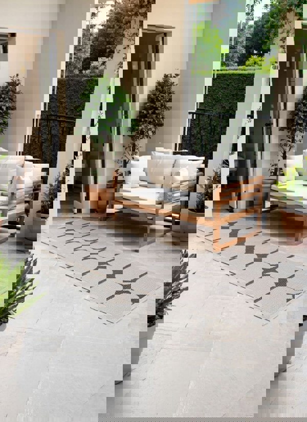 The Rugs Reversible Weatherproof Indoor-Outdoor Rug