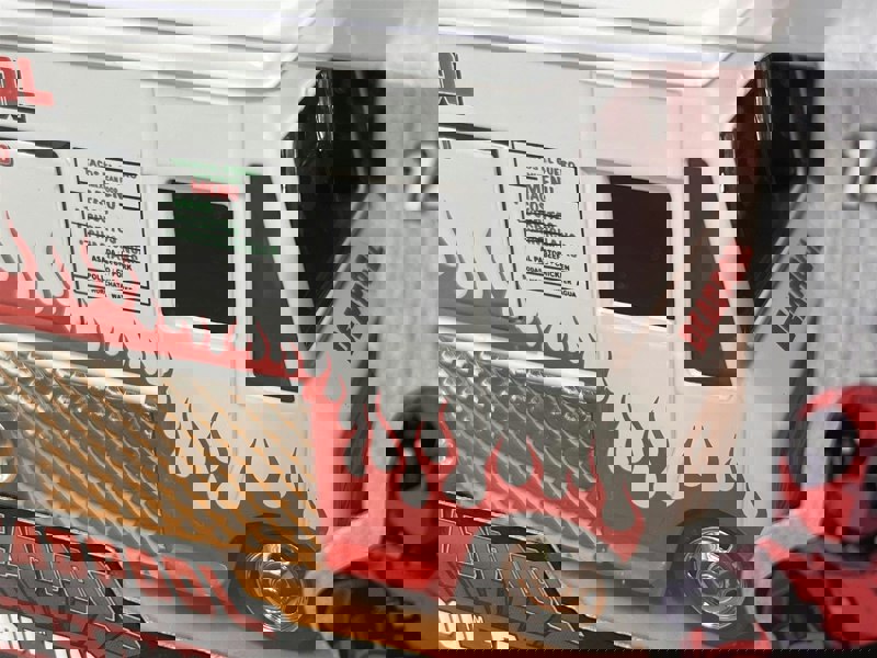 Jada Deadpool Taco Truck White Red 1:32 Scale Jada 99800