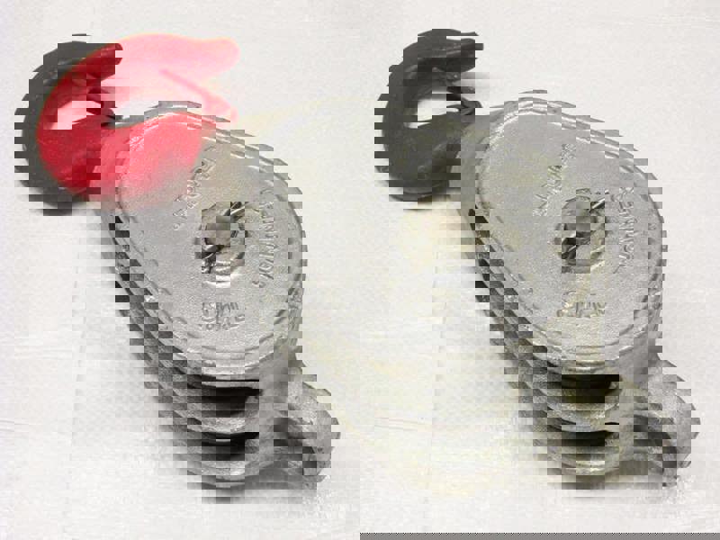 2 Ton 6" Red Head GMI Double Sheave Block With Swivel Hook Galvanised - 24MM Wire Rope Safety Liftin