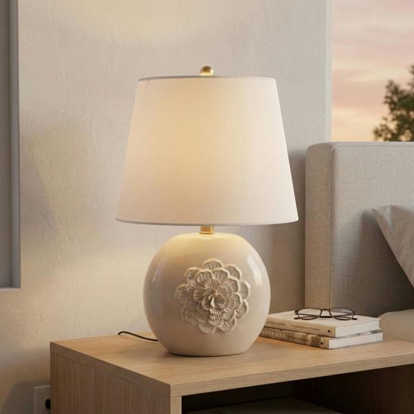 Garden Greatness Maison Florals Home Table Lamp