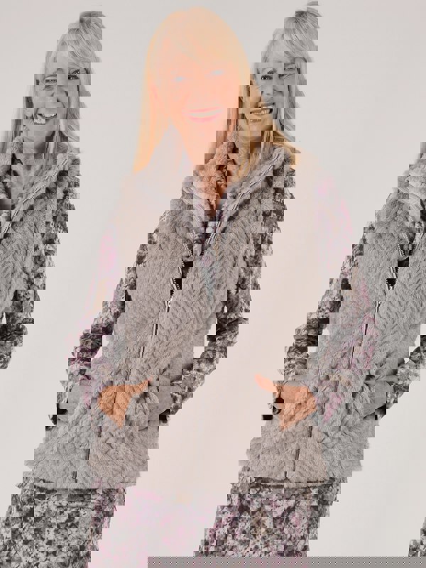 TIGI-Wear Zigzag Textured Gilet