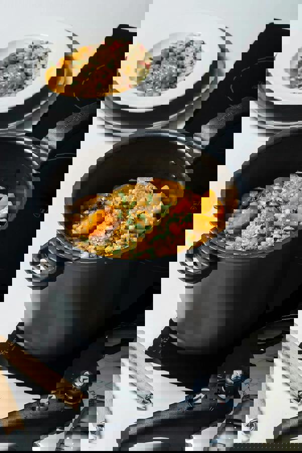 Prestige Smart Plus Black Round Anodised Aluminium Induction Suitable Pressure Cooker with Locking Lid 6L