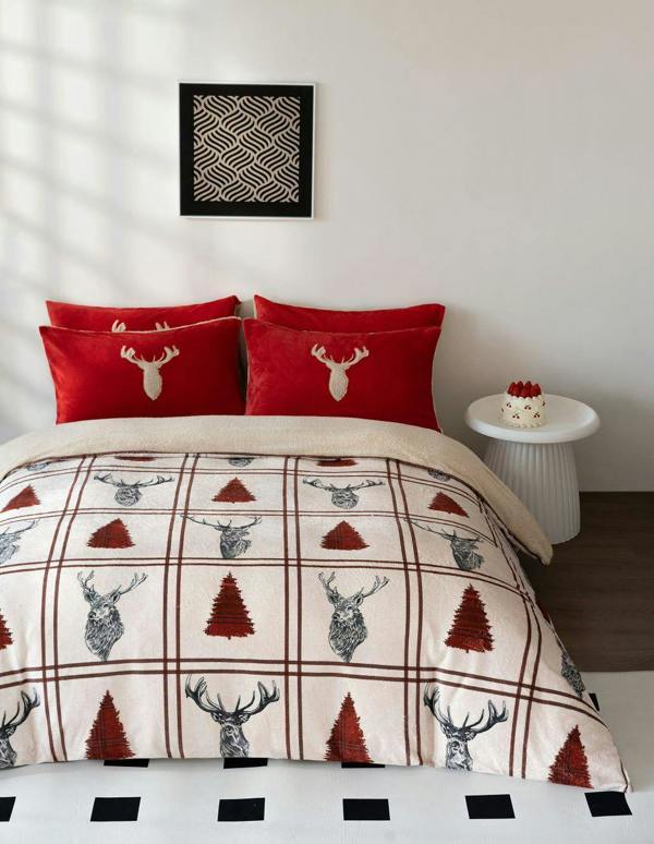 Stag Teddy Red Duvet Cover Set