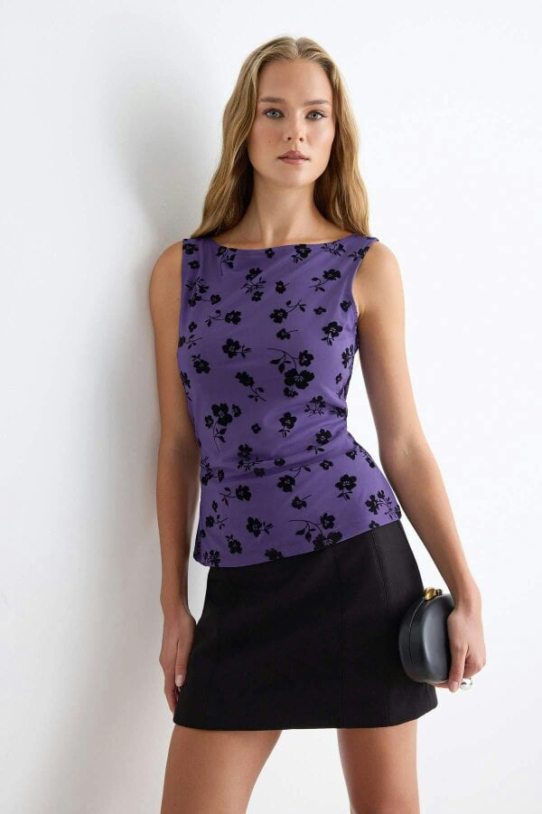 WOVCOR Fitted Crew Neck Sleeveless Regular Tulle Blouse