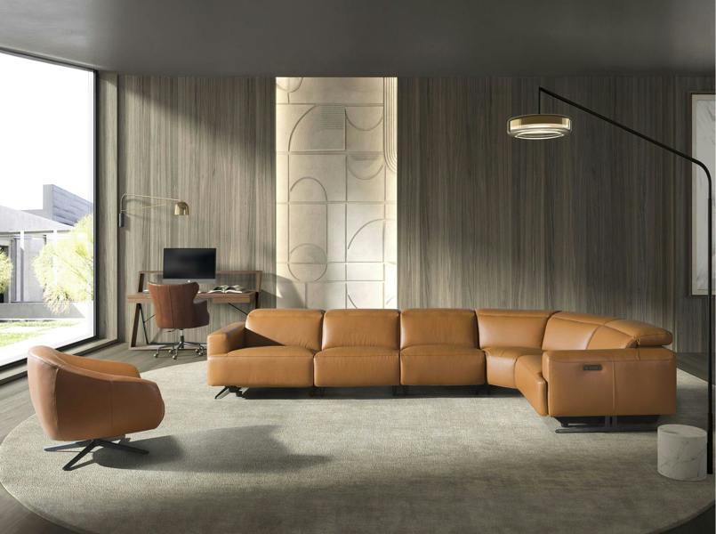 Angel Cerdá Brown Leather Swivel Armchair 5183