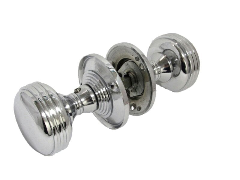 EDH Door Hardware Polished Chrome Reeded Door Knobs + Latch Set Sprung Handles 1 Pair