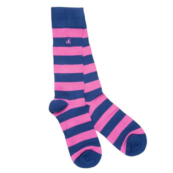 SWOLE PANDA 2-Pack Beach Hut Stripes Bamboo Socks Gift Box, Blue/Pink